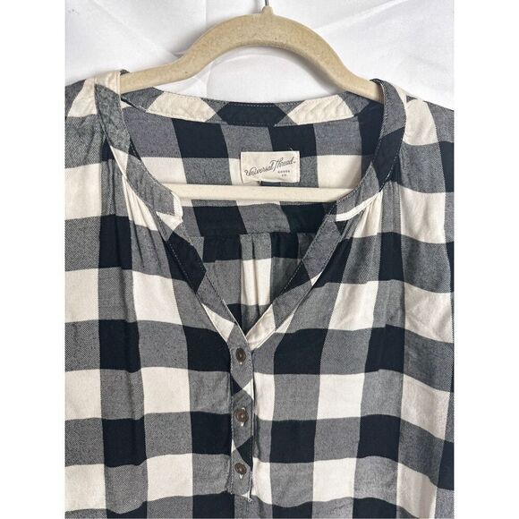 Universal Thread Top - Picture 5 of 12